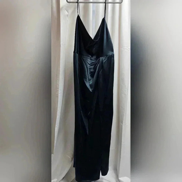 Dessy Group cowl necked wrap maxi dress w/ front slit in Evergreen NWT sz 22W - Picture 5 of 8